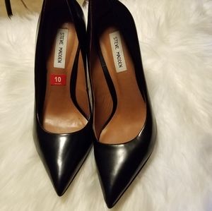 Steven Madden Pumps